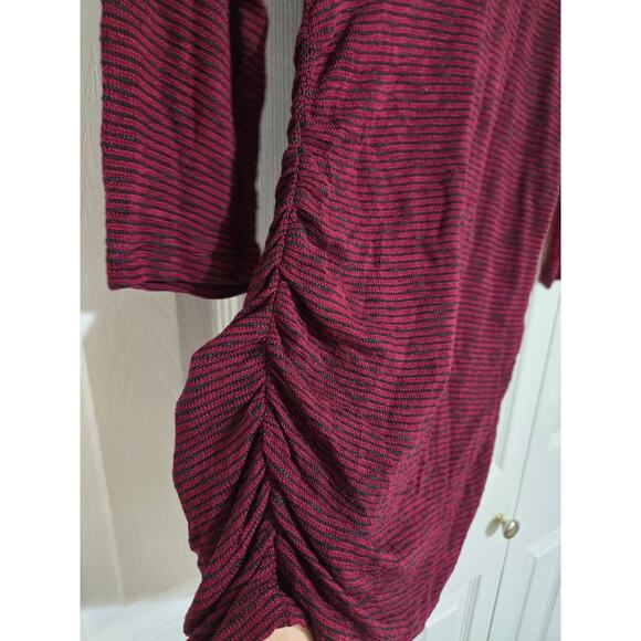 Maurices XS maroon and black striped shirt new with tags - Picture 3 of 10